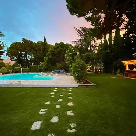 Les Oliviers Lägenhet *